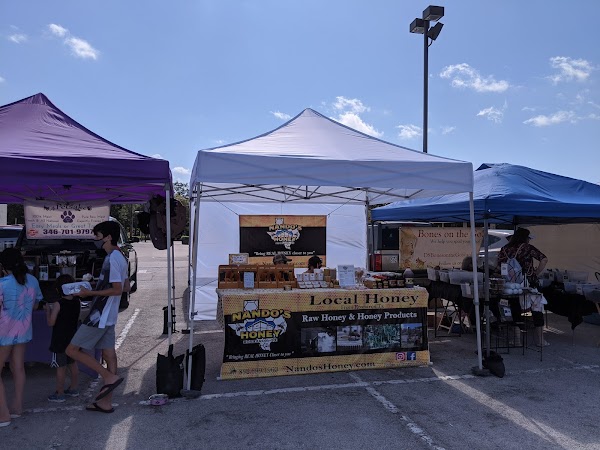 Braeswood Farmers Market farmers market