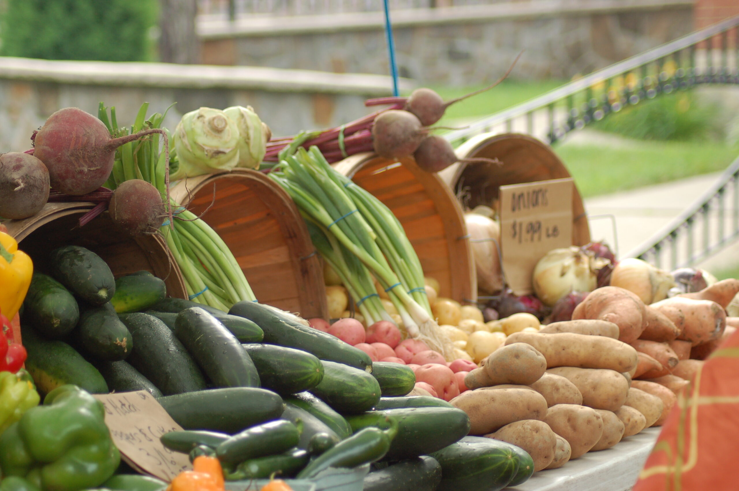 Oswego Country Market farmers market