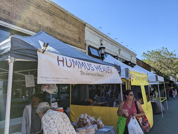 Martinez Farmers' Market farmers market