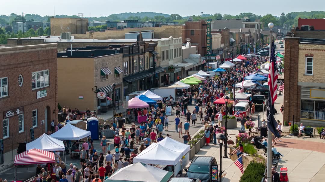 Downtown West Bend Farmers' Market farmers market
